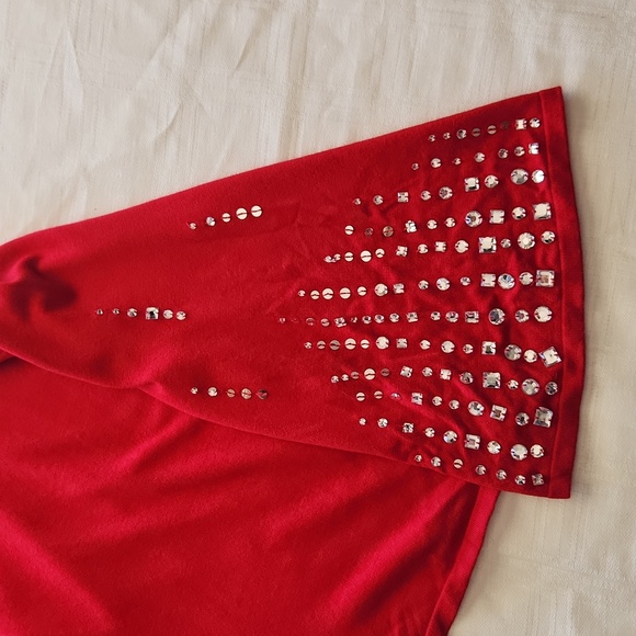 NWT INC. International Concepts red top - Picture 5 of 6